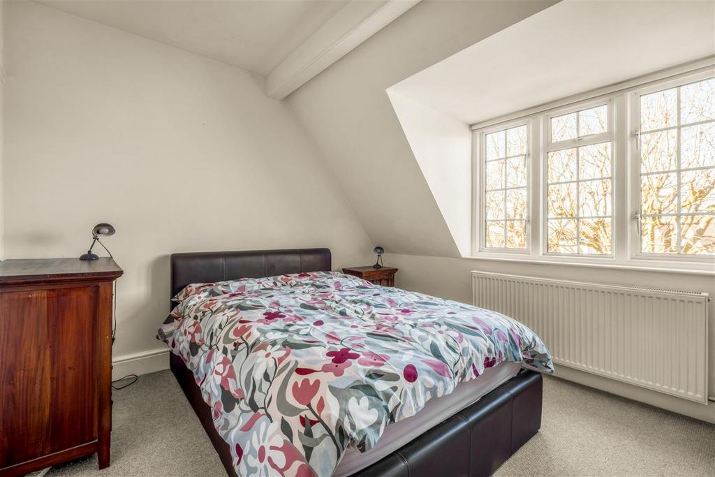 7a Barrowfield Drive-13.jpg