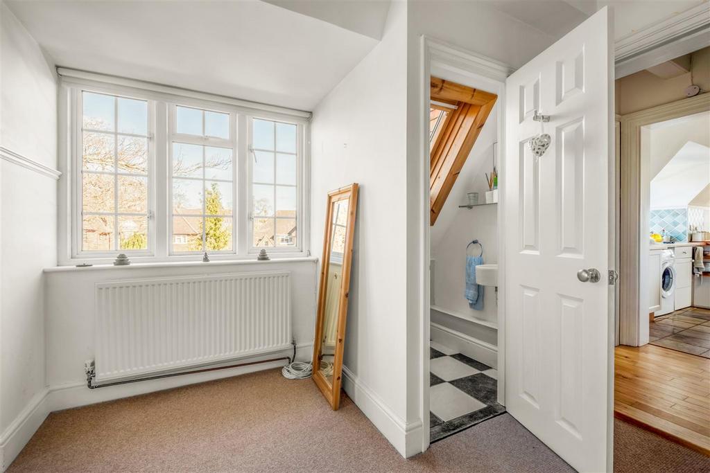 7a Barrowfield Drive-11.jpg