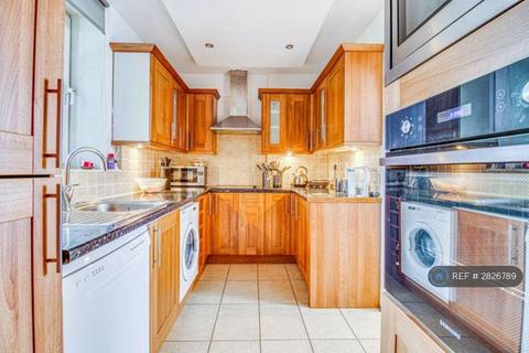 undefined, Ferron Road, London, E5
