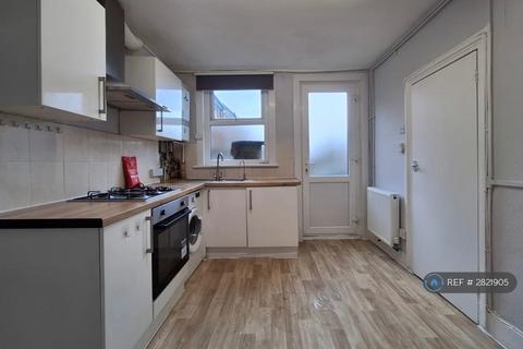 undefined, Station Lane, Hornchurch, RM12