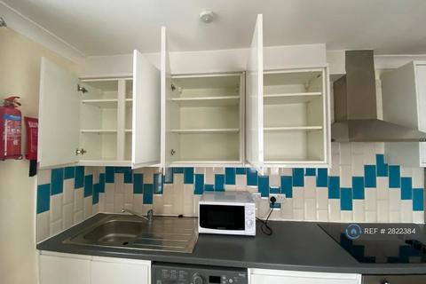 1 bedroom flat to rent, Melville Road, Maidstone, ME15