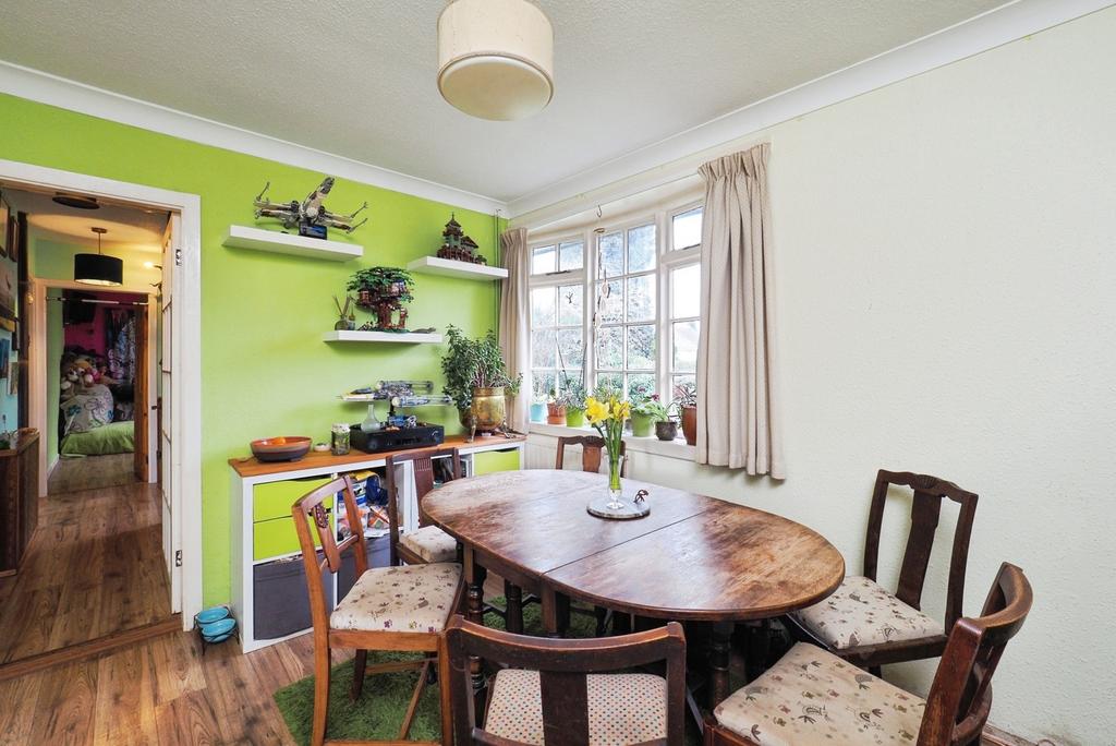 Dining Room/ Bedroom