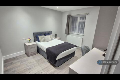 undefined, Kempton Avenue, Northolt, UB5