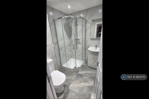 undefined, Kempton Avenue, Northolt, UB5