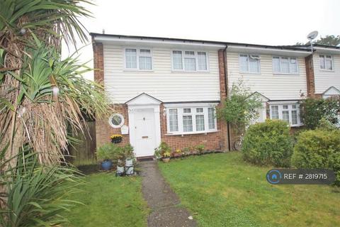 undefined, De Lara Way, Woking, GU21