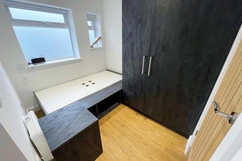 undefined, Balgores Lane, Gidea Park RM2
