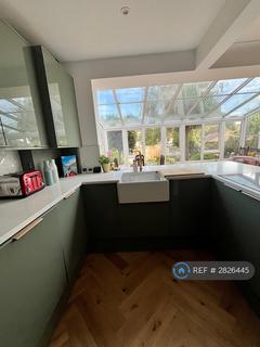 1 bedroom in a house share to rent, London, London, W3