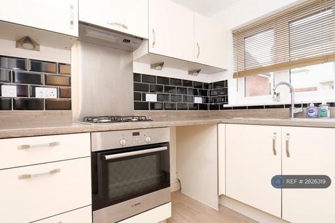 2 bedroom semi-detached house to rent, Wand Road, Wells, BA5