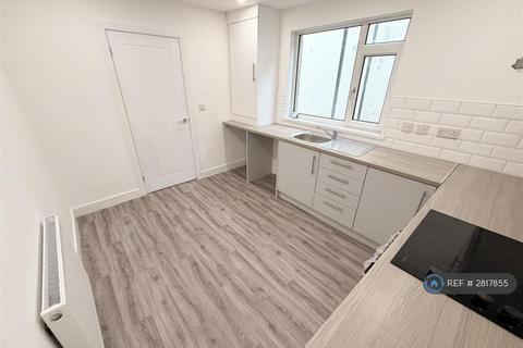 undefined, Pentreguinea Road, Swansea, SA1