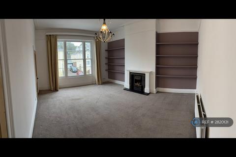 3 bedroom flat to rent - Kents Road, Torquay, TQ1