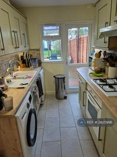 undefined, Sunningdale Avenue, Hanworth, TW13