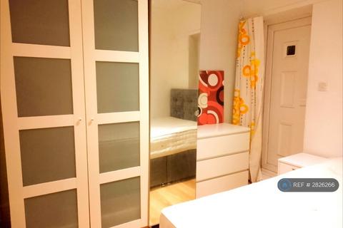 undefined, Lower Strand, London, NW9