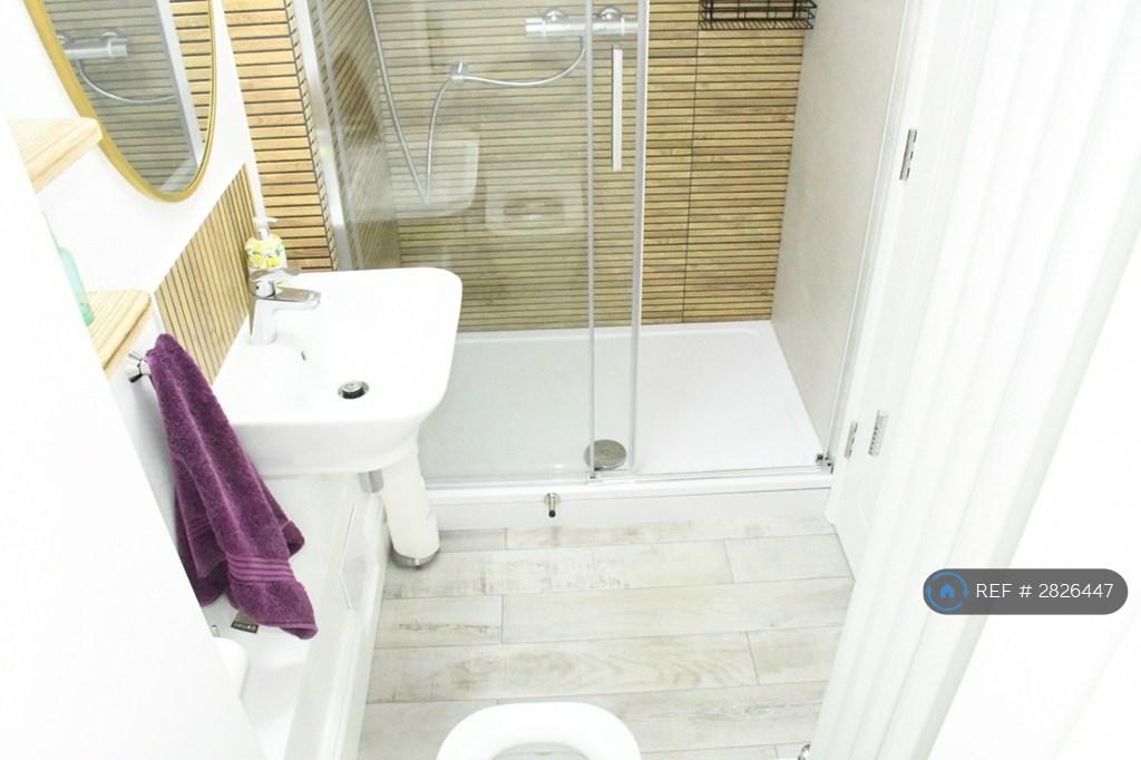 Bathroom 2
