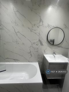 2 bedroom flat to rent, B, London, W12