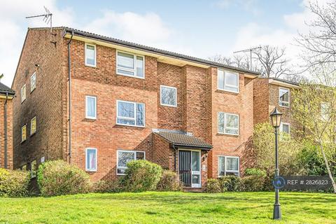 undefined, Montana Close, South Croydon, CR2