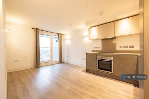 1 bedroom flat to rent, Premier House, Edgware, HA8