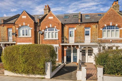 Dornton Road, London SW12