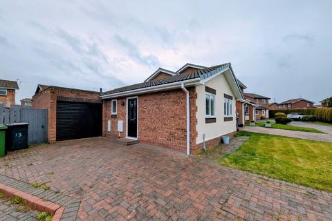 2 bedroom detached bungalow for sale, North Drive, Hebburn, NE31