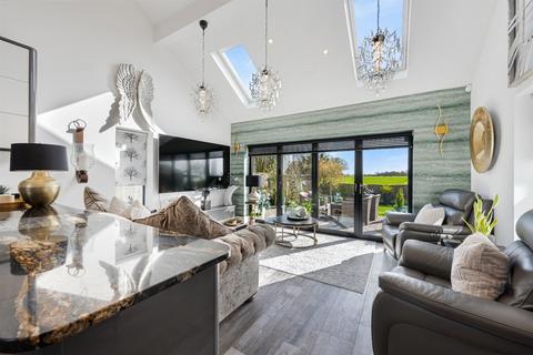 undefined, Lowton, Lancashire WA3