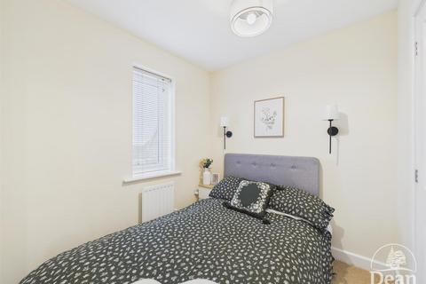 undefined, Sneyd Wood Road, Cinderford