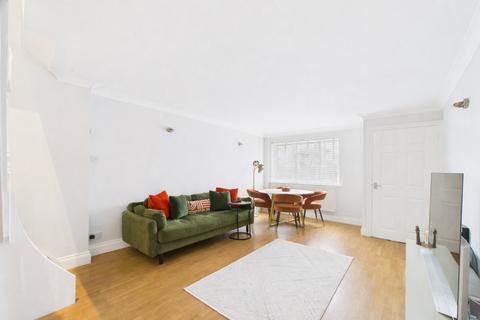 2 bedroom terraced house for sale, Keats Way, Hitchin, SG4