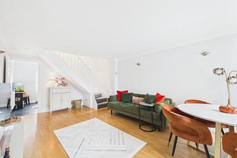 2 bedroom terraced house for sale, Keats Way, Hitchin, SG4