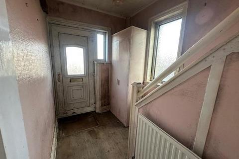 undefined, Leafield Avenue, Bradford BD2