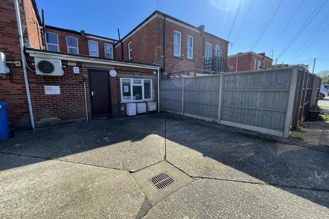 undefined, Wimborne Road, Bournemouth, BH9 2