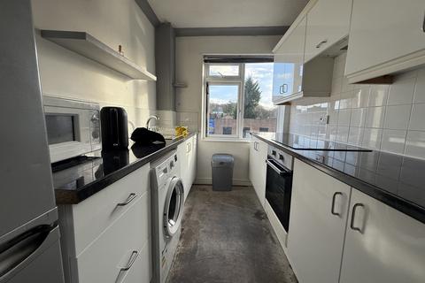 1 bedroom flat to rent, Ulleries Road, SOLIHULL, B92