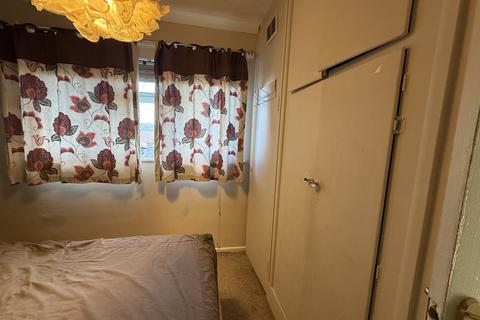 1 bedroom flat to rent, Ulleries Road, SOLIHULL, B92