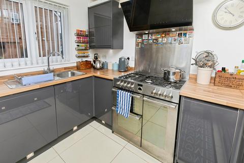 undefined, Broughton Close, ALFRETON DE55