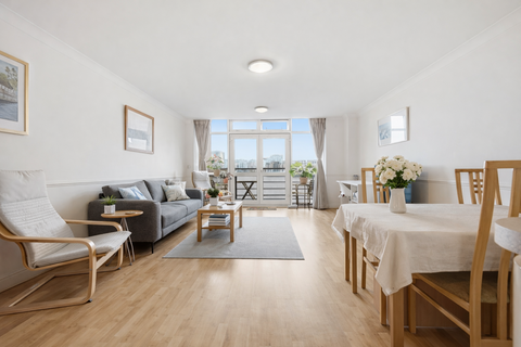 2 bedroom flat for sale, Tower Hamlets, London E14