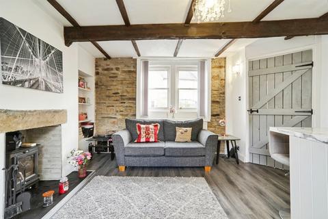 1 bedroom end of terrace house for sale, Cottingley Road, BRADFORD BD15