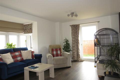 3 bedroom detached house for sale, Martingale Street, Wellingborough
