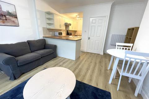 1 bedroom flat for sale, Granada Road, Southsea