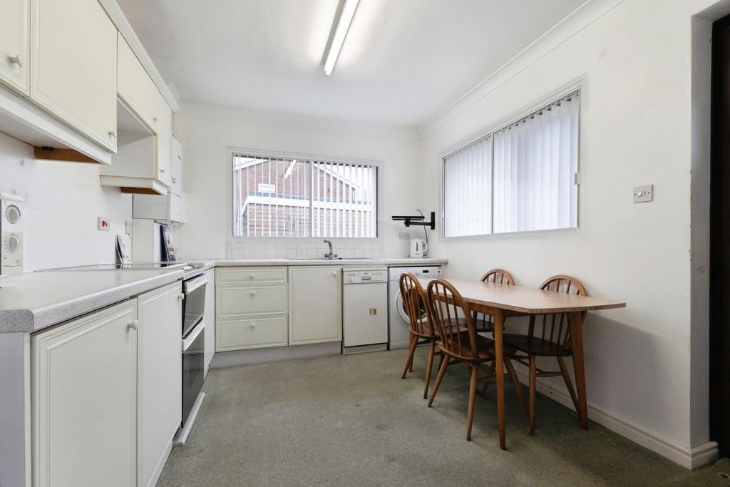 Pbox-IMG.jpg