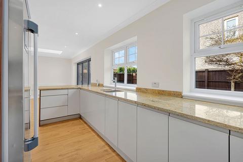 4 bedroom semi-detached house for sale, Delery Drive, Padgate, WA1