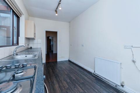 3 bedroom semi-detached house for sale, Rendell Road, Leicester