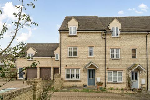 3 bedroom townhouse for sale - Westcote Close, Witney, OX28
