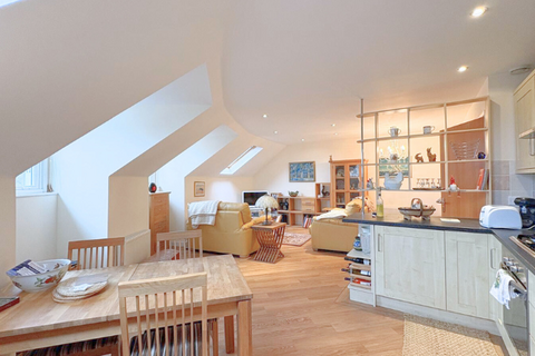1 bedroom apartment for sale, York Road, Torquay TQ1