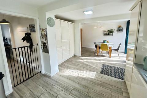 4 bedroom semi-detached house for sale, Trelissick Close, Leicestershire LE11