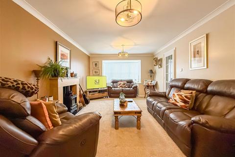 undefined, Bouvel Drive, Burnham-On-Crouch