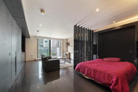 undefined, Pan Peninsula, London, E14