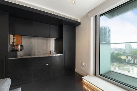 undefined, Pan Peninsula, London, E14