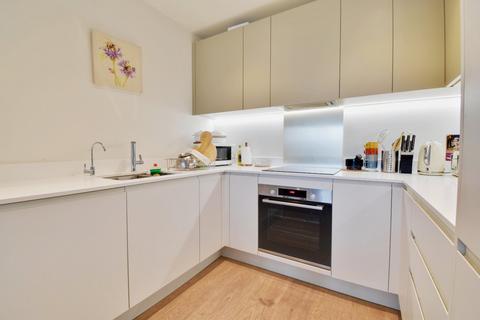 2 bedroom apartment to rent, Frogmore Avenue, Hertfordshire WD17