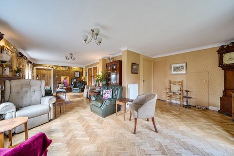 4 bedroom detached house for sale, Harewell Lane, Besford, WR8