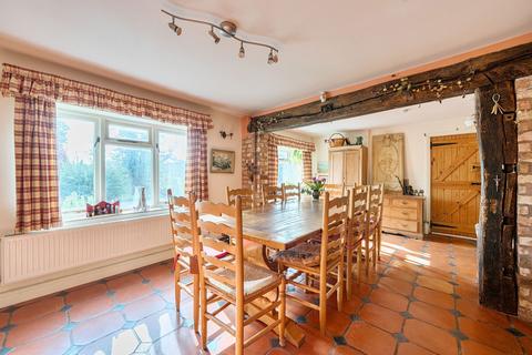 4 bedroom detached house for sale, Harewell Lane, Besford, WR8