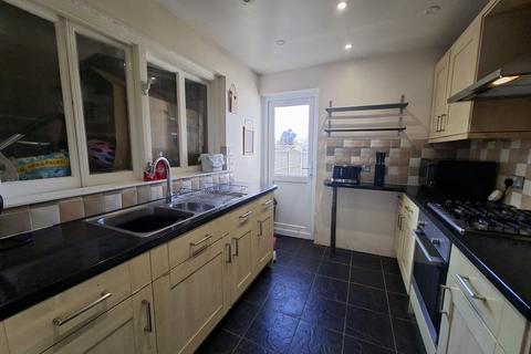 2 bedroom terraced house for sale, Mill Road, Deal, CT14