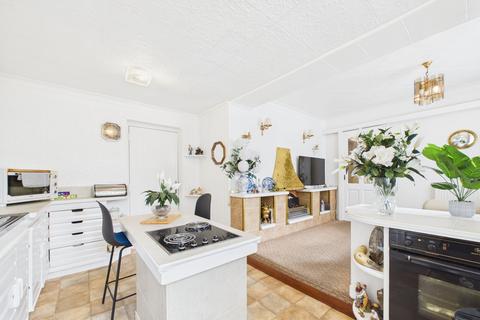 2 bedroom semi-detached bungalow for sale, Westgate Drive, Manchester M29