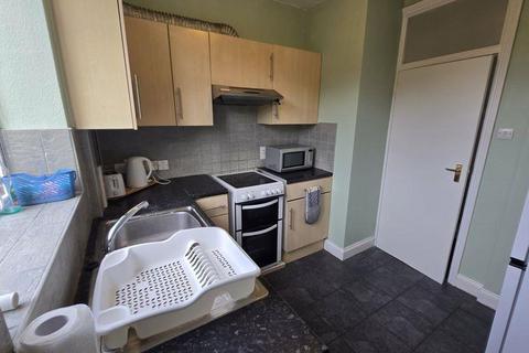 2 bedroom apartment to rent, Greenbanks, Cavendish Avenue, Harrow